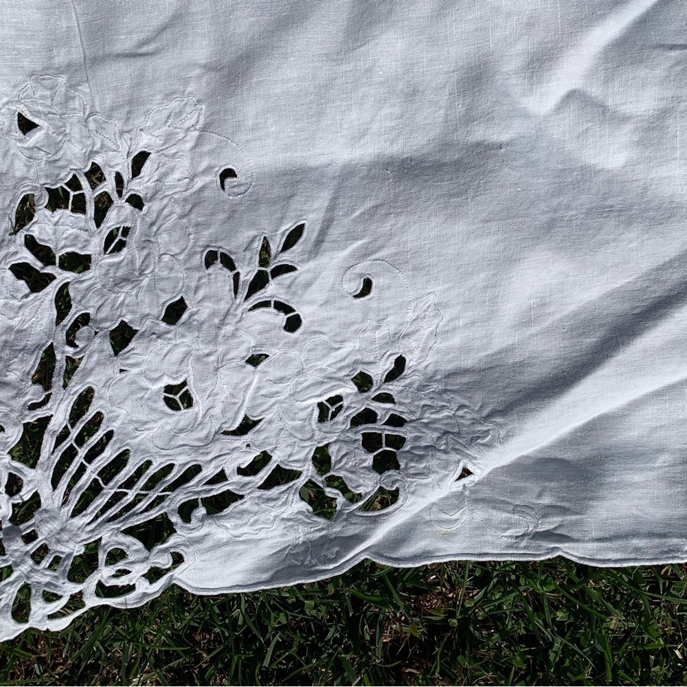 Table cloth - Picture 2 of 8